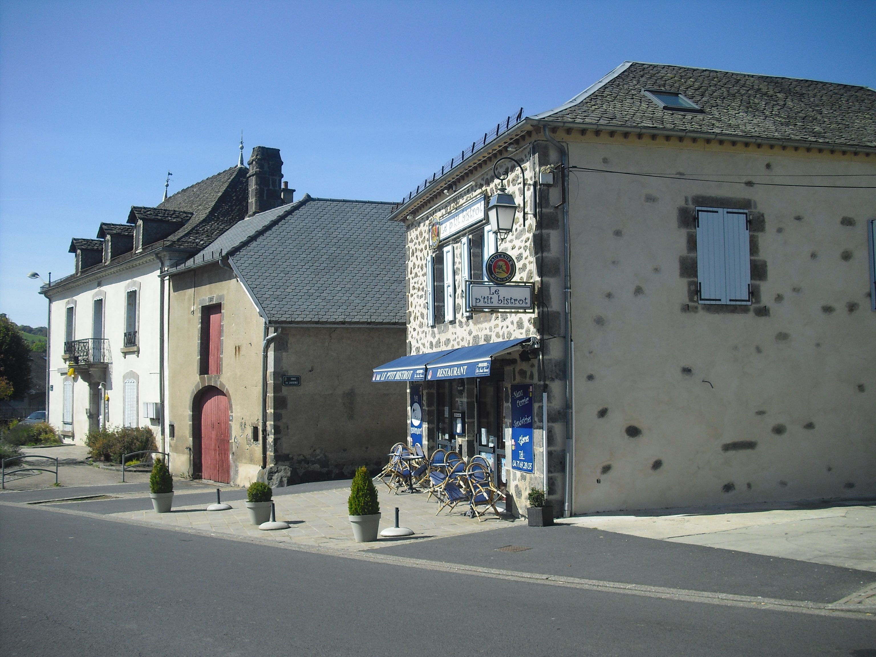 Commerces - Saint-Martin-Valmeroux